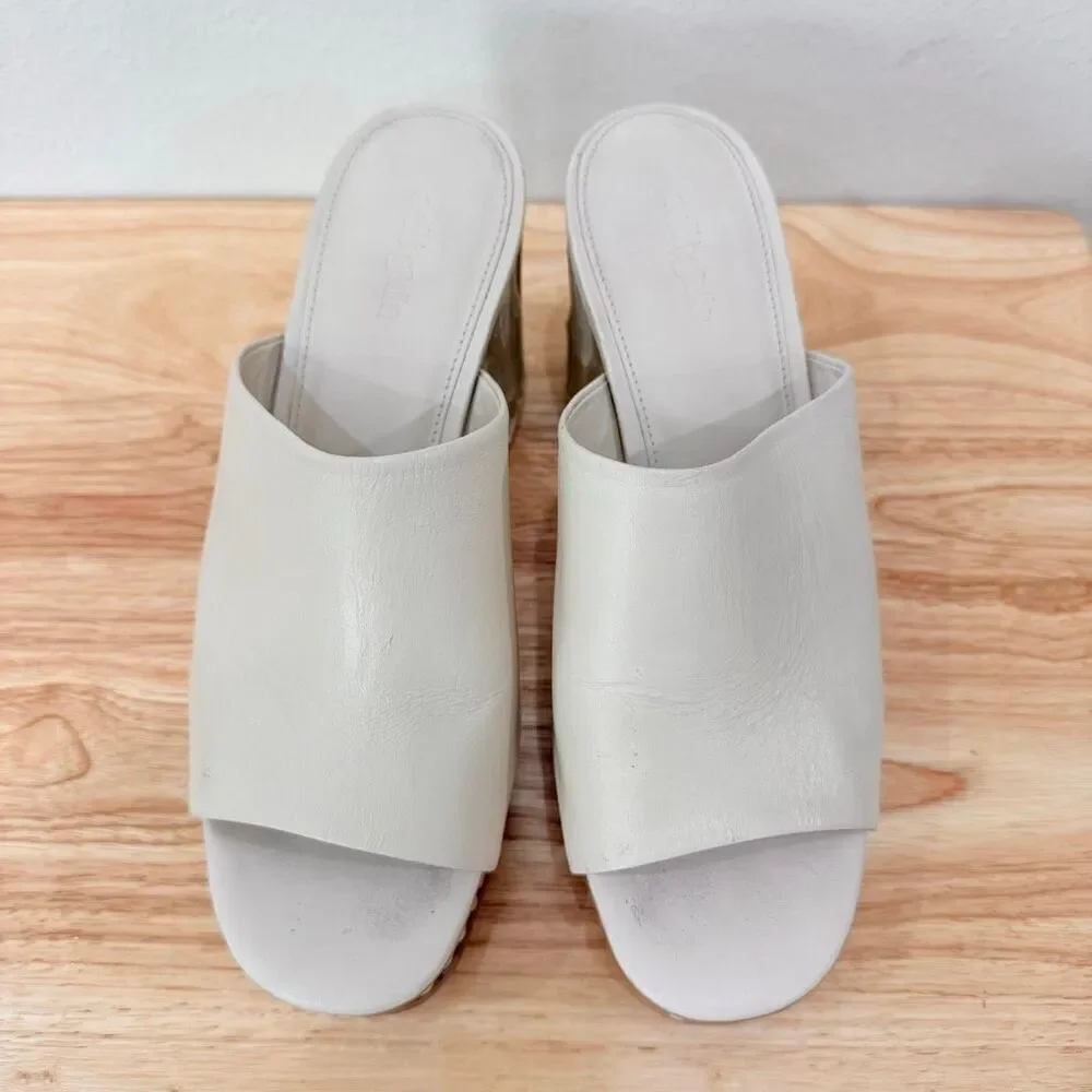 Cult Gaia Women's Size 39 US 9 Judith Almond White Platform Slip On Sandals